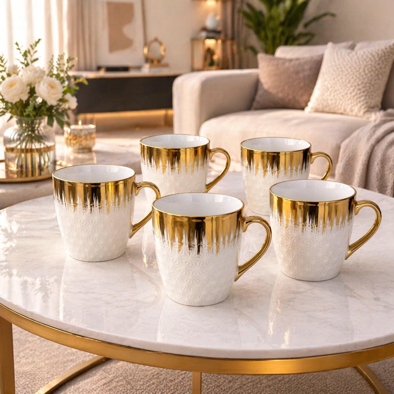 Tasse Dorée Élégante